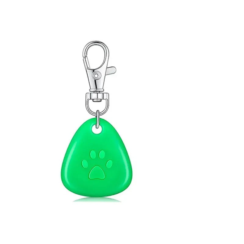 Electroluminescent silicone triangular pendant for night walks